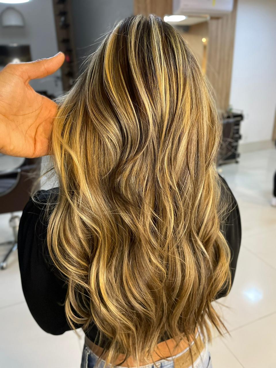 Morena Mel Iluminada